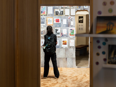 Aaimachine, Salon de la muse, exhibition view. Courtesy of M HKA