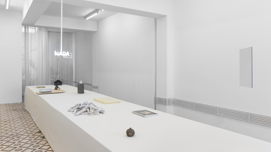 Vários artistas, O banquete ⁽¹⁾, vista da exposição. Cortesia da Galeria Nave