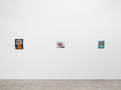 Carole Vanderlinden, Fragmented thought, exhibition view. Courtesy of Karma Gallery