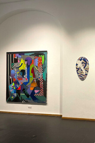 Various artists, The new abstract. An Atlantic bridge. USA - Berlin, exhibition view. Courtesy of Galerie Kremers 