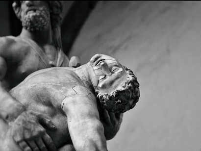 Menelao sorregge il corpo di Patroclo, Piazza della Signoria a Firenze, particolare