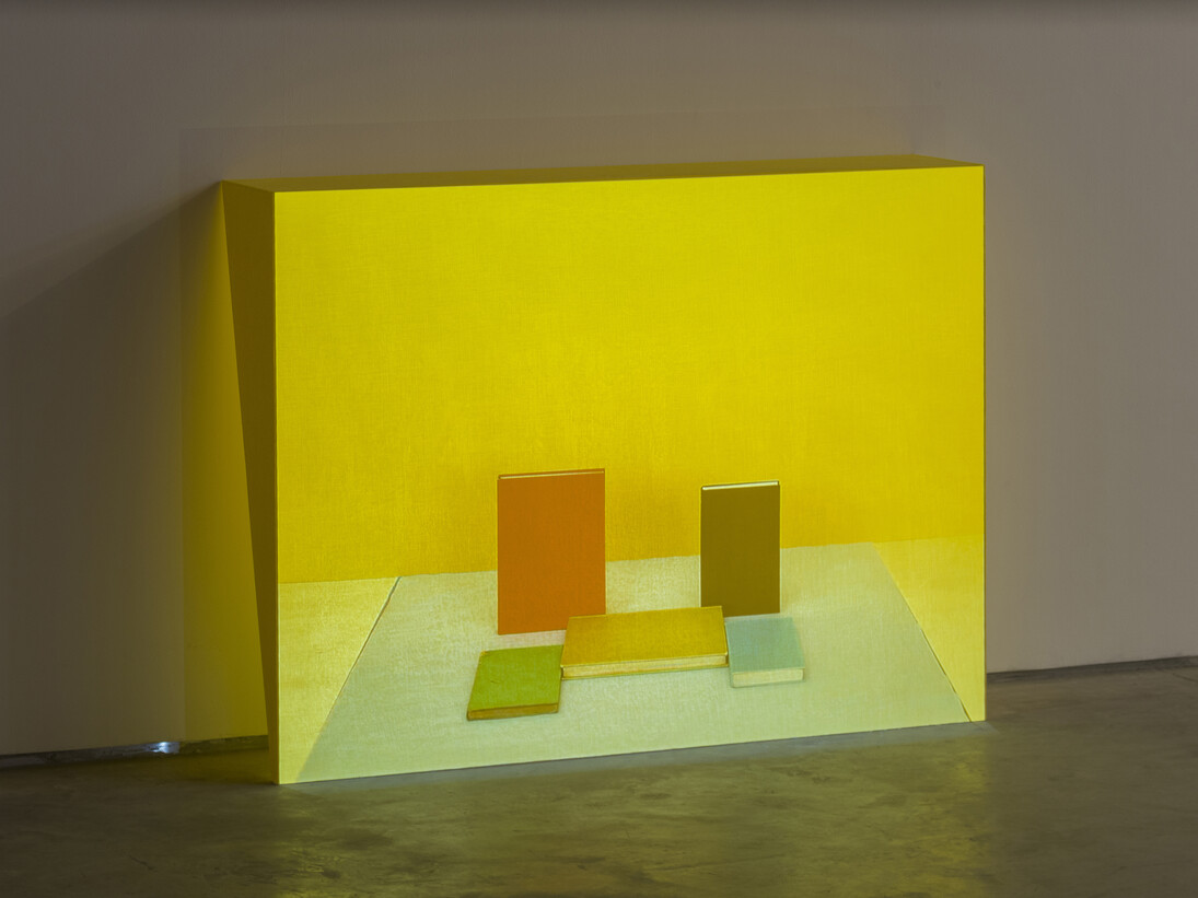 Rodrigo Cass, Manifeste Abstrahere, 2014, Video projection on linen, audio, 100 x 133 x 28 cm, Edition of 5. Photo: Eduardo Ortega, Courtesy Galeria Fortes Vilaça