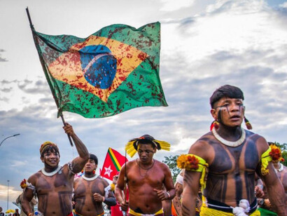 Foto de Edgar Kanaykõ. Comunidade Indígena em protesto e reivindicações de direitos ao último governo no Brasil