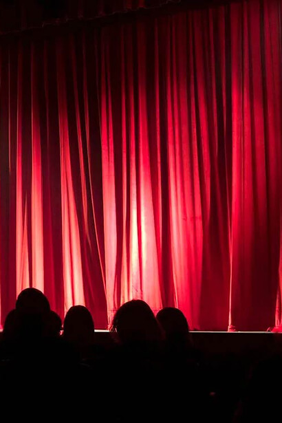 L'événement Les Francophonies - Des écritures à la scène, offre au grand public l’occasion de fêter le français en lui manifestant son attachement et en célébrant sa richesse et sa modernité