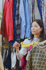 Every second-hand piece chosen helps reduce waste and promotes a more ethical approach to clothing consumption