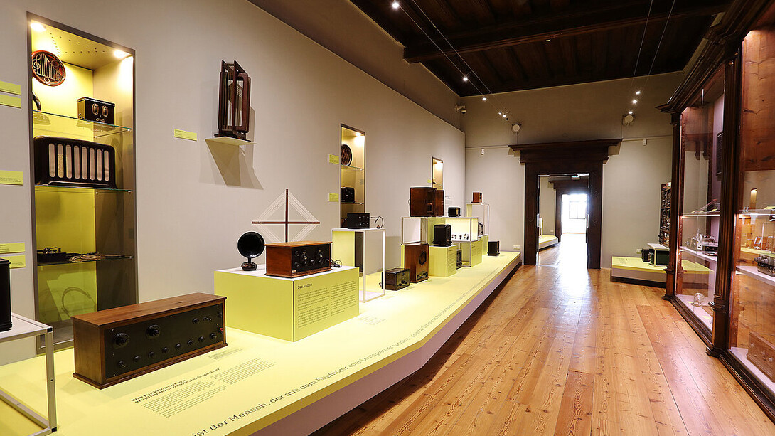 People, worlds and objects, exhibition view. Courtesy of Schloss Trautenfels