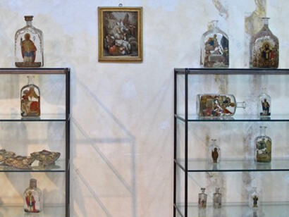 Vetrine con vetri di S. Nicola