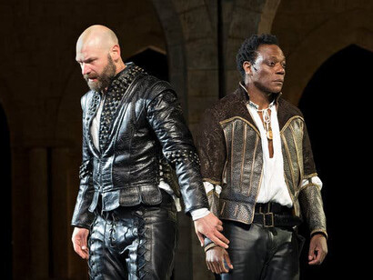 Corey Stoll y Chukwudi Iwuji