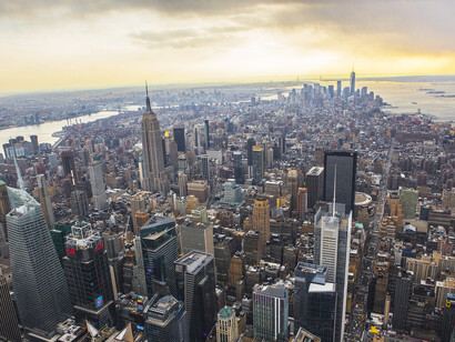 Manhattan seen from atop it's tallest building, New York, USA