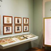 Vari artisti, Giuseppe Primoli e il fascino dell'Oriente, vista della mostra. Cortesia del Museo Napoleonico