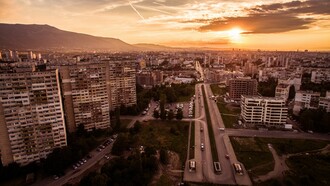 Bloques de edificio de inconfundible estética urbana comunista en Sofía