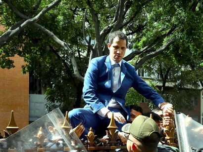 Guaidó conseguiría acceder dos días más tarde a la Asamblea