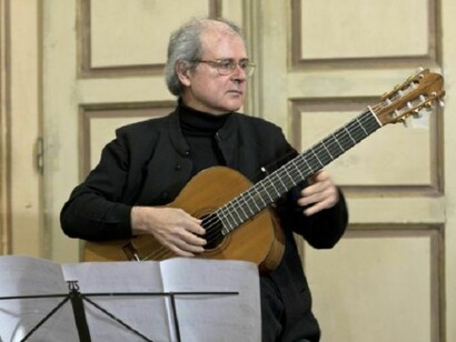 Ganesh Del Vescovo durante le prove di un concerto