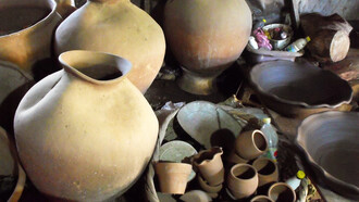 Taller de cerámica en San Juan de Oriente, Nicaragua. Fotografía: Marco Cano