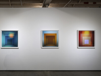 Aaron Leitz, Homage, exhibition view. Courtesy of Winston Wächter Fine Art