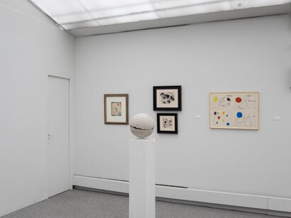 ATMO(SPHÈRES). Courtesy of Jeanne Bucher Jaeger