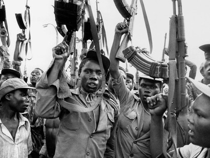 Soldados del Frente de Liberación de Mozambique