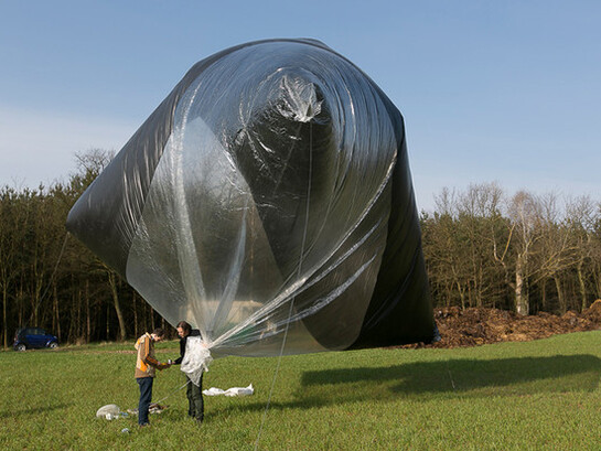 Tomás Saraceno. Becoming Aerosolar