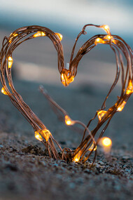 Il vero amarsi è quando prima nasce l’amore e questo ci insegna ad innamorarci dell’amore 