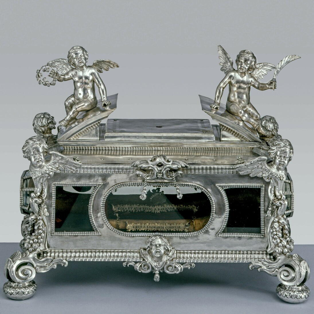 Arrigo Brunich (Lubecca, 1611- Firenze,1683),
Reliquiario di san Barnaba Apostolo, 1654-1656,  argento sbalzato e cesellato, Firenze, Museo del Tesoro di San Lorenzo
