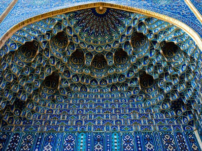 Samarcanda, Uzbekistan. Arte e cultura a Samarcanda: esplorando le maestose moschee e i vibranti mercati della città