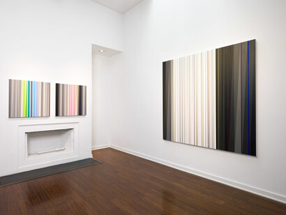 Gabriele Evertz, Colors make light, exhibition view. Courtesy of Louis Stern Fine Arts