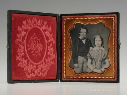 Unknown photographer, The Dawes Children, about 1850, daguerreotype. Gift of Mr. and Mrs. Sidney Dawes, MP-0000.427.1 © McCord Museum