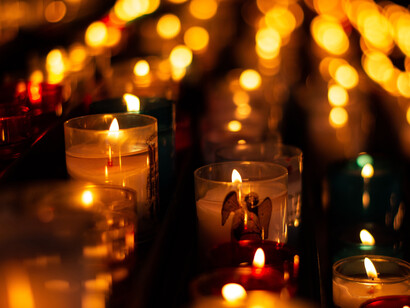 Velas encendidas: en memoria de Jorge Poveda