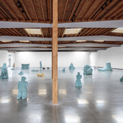 Urs Fischer, Yes and LA dust, exhibition view. Courtesy of Jeffrey Deitch