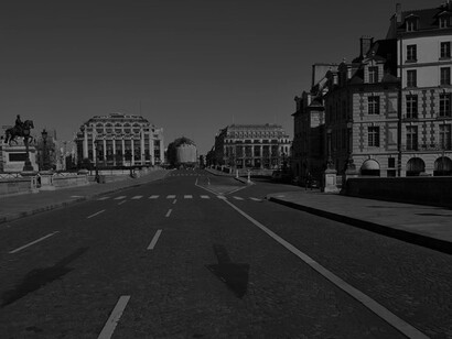 Calles desiertas en París, Francia