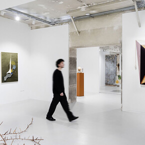 Carlos Garaicoa, La sección áurea, vue de l'exposition. Avec l'aimable autorisation de Galleria Continua