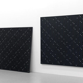 Hilarie Mais, Tempus 3, 2009, oil on wood, image courtesy and © the artist, photo: Jessica Maurer