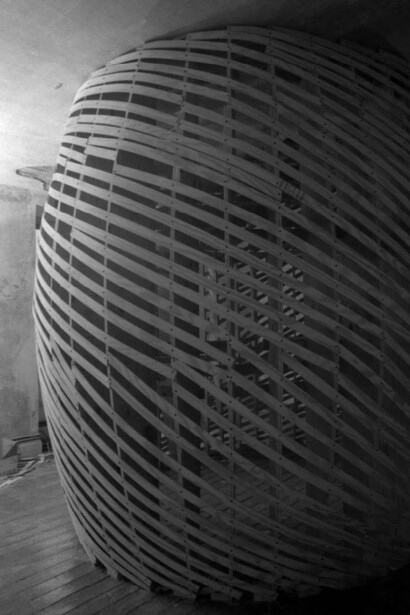 Jene Highstein. Courtesy of Mattress Factory 