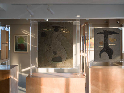 Ha Bik Chuen, Reframing strangeness. Ha Bik Chuen’s motherboards and collagraphs, exhibition view. Courtesy of Para Site