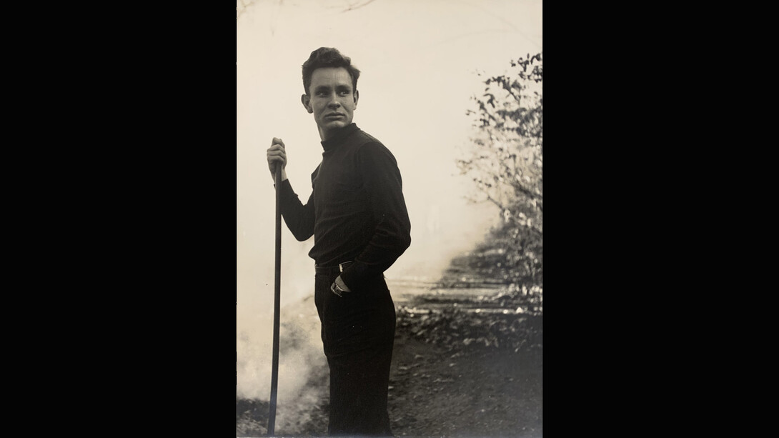 George Platt Lynes, Chuck Howard, c. 1950. Vintage gelatin silver print, 9 1⁄4 x 7 inches. Courtesy of Childs Gallery