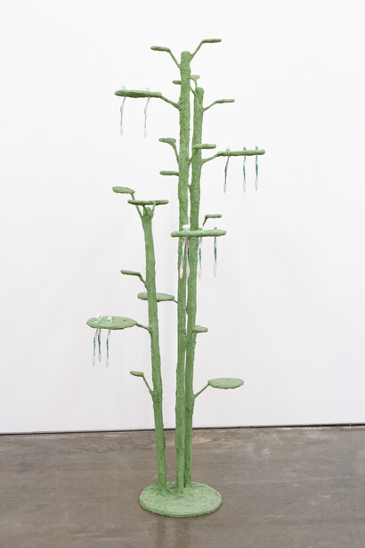 Four. Courtesy of Yossi Milo Gallery