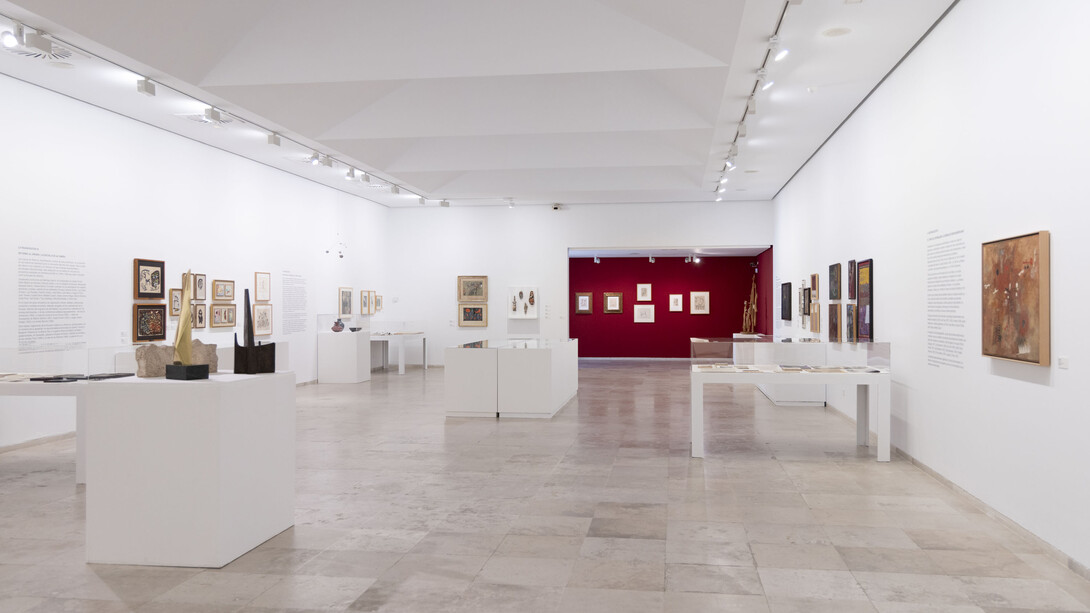Anudar el tiempo, vista de exhibición. Cortesía del Museo Patio Herreriano