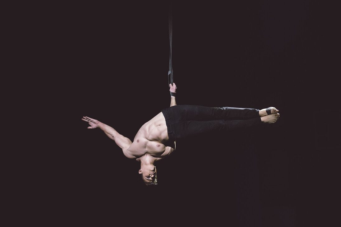 Un momento dello spettacolo Night Circus. Ph Francesca Torracchi