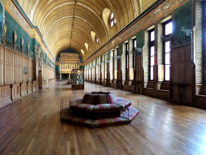 Great room of the brave ladies (the name of this place designates the Middle-Ages heroic women), ph. Fabien Bellat 