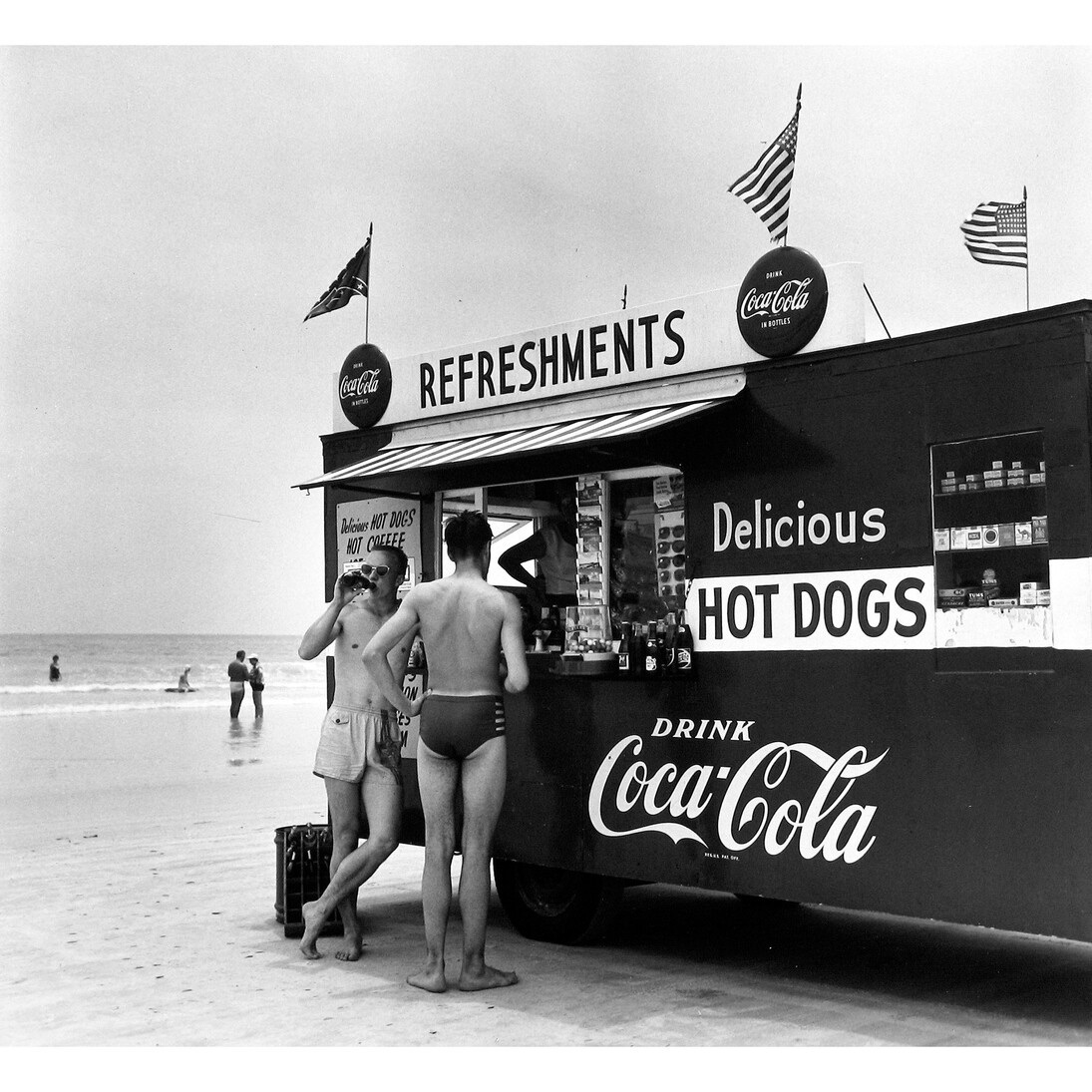 Berenice Abbott, Happy's Refreshment Stand with Two Men, Florida © Estate of Berenice Abbott/Getty Images. Image courtesy of Huxley-Parlour Gallery