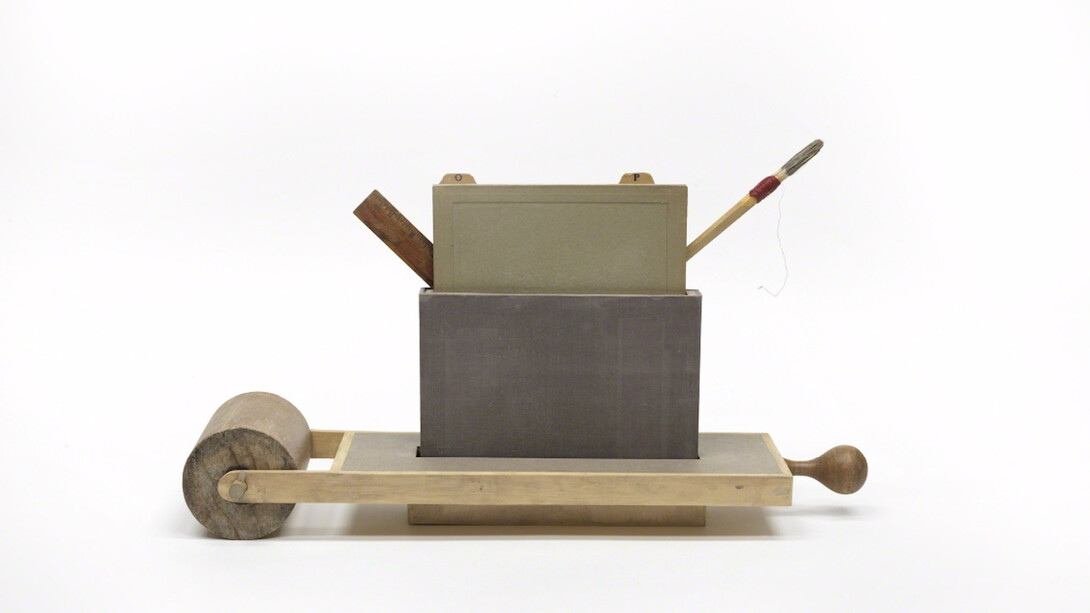 John Fraser, Courier, 2015. Courtesy of Traywick Contemporary
