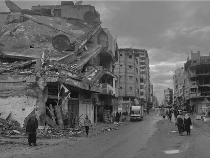 As famine grips Gaza, survivors move through a city reduced to rubble by airstrikes and shelling