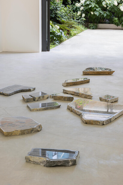 Nina Canell, Days of inertia, vista della mostra. Per gentile concessione di kaufmann repetto