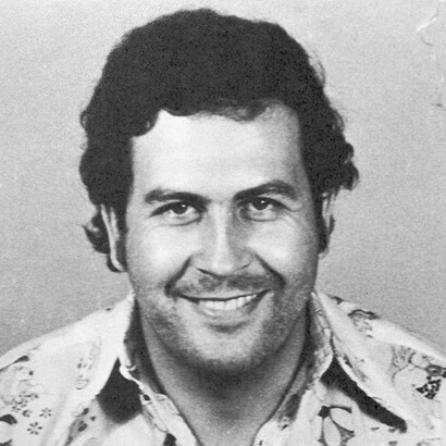 Una foto segnaletica di Pablo Escobar del 1976 scattata dalla polizia nazionale colombiana a Medellín
