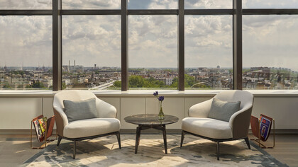 The Carlton Tower, The Peak Member's Lounge seating
