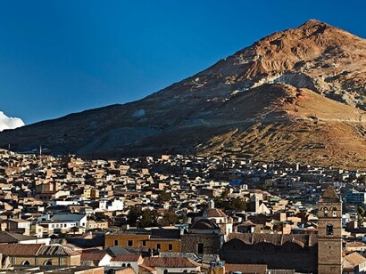El Cerro Rico de Potosí, Colombia