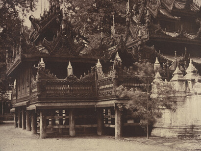 Linnaeus Tripe, Amerapoora: Corner of Mygabhoodee-tee Kyoung, September 1-October 21, 1855, Image © The Metropolitan Museum of Art