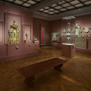 To the holy sepulcher: treasures from the Terra Sancta Museum, exhibition view. Courtesy of the Frick Collection