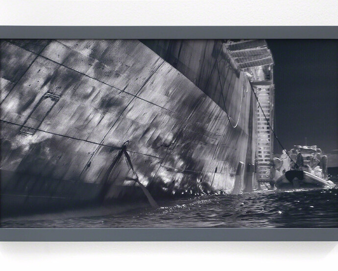 Richard Mosse. The Castle. Courtesy of carlier | gebauer