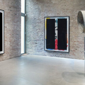 Kathryn Andrews, Exhibition view. Courtesy of König Galerie